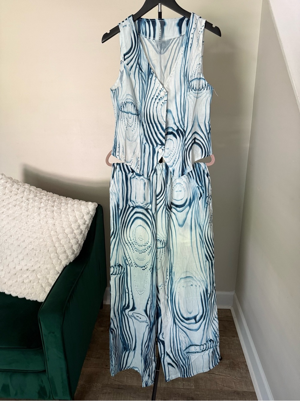 Blue Wave Print Sleeveless Two Piece Pants Set